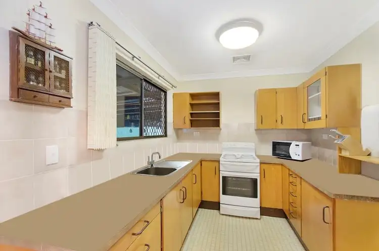 Second view of Homely house listing, 8 Munbilla Drive, Kelso QLD 4815