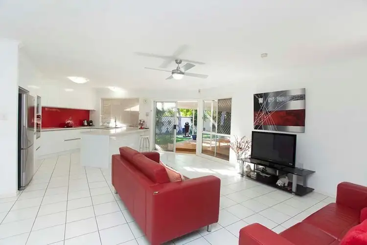 Second view of Homely house listing, 2 Rembrandt Way, Mackenzie QLD 4156
