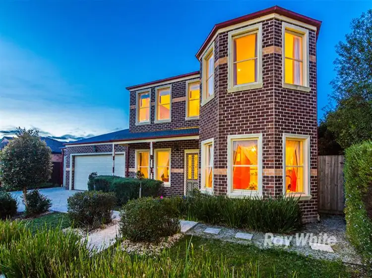 22 Springwater Crescent, Cranbourne VIC 3977