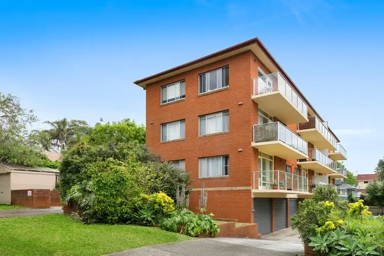 8/23-25 Soldiers Avenue, Freshwater NSW 2096