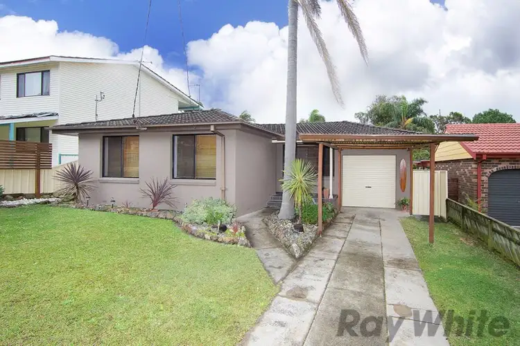 148 Terence Avenue, Lake Munmorah NSW 2259