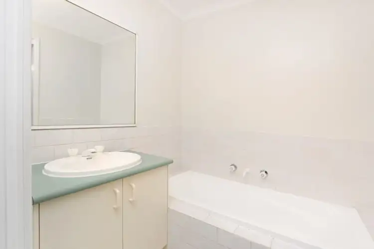 Sixth view of Homely house listing, 1 Erica Court, Mount Martha VIC 3934