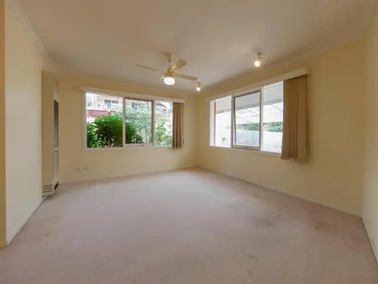 Fifth view of Homely unit listing, 2/31 Kenilworth Avenue, Frankston VIC 3199