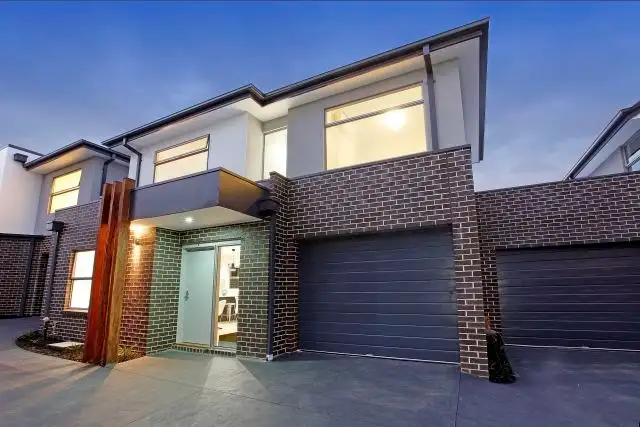 2/37 Purinuan Road, Reservoir VIC 3073