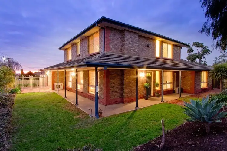 33 Ophir Crescent, Seacliff Park SA 5049