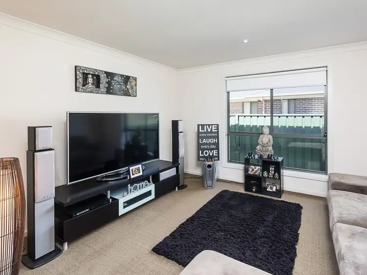 Sixth view of Homely house listing, 7 Pfitzner Close, Murray Bridge SA 5253