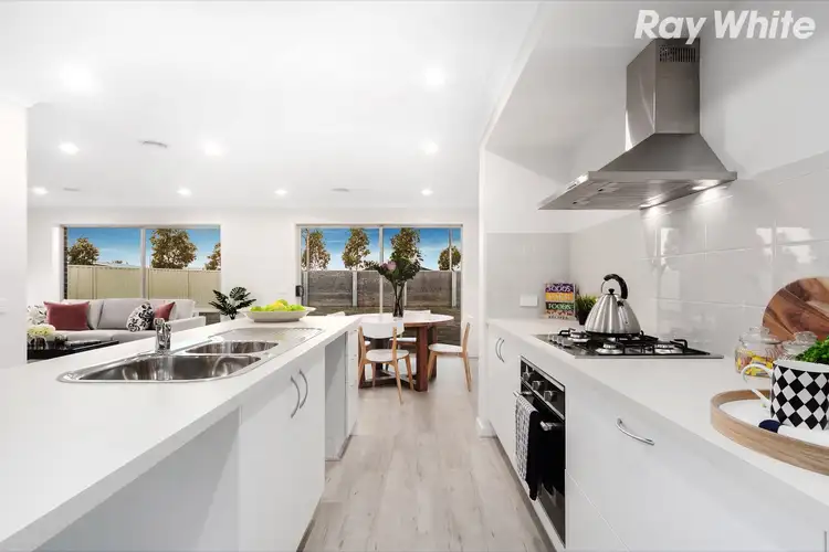 Fifth view of Homely house listing, 188 Blue Horizons Way, Pakenham VIC 3810