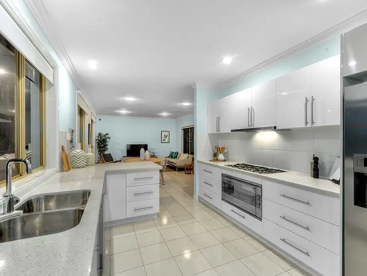 Second view of Homely house listing, 17 Almavale Street, Carindale QLD 4152