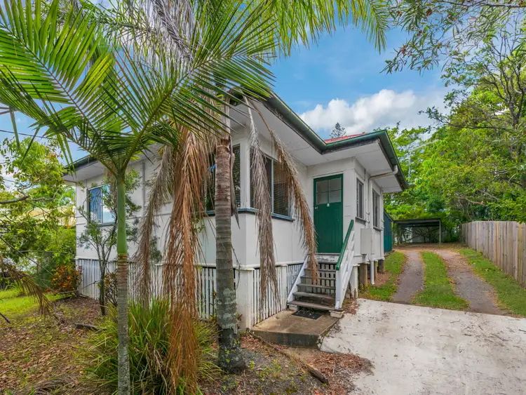 77 Mar Street, Holland Park QLD 4121