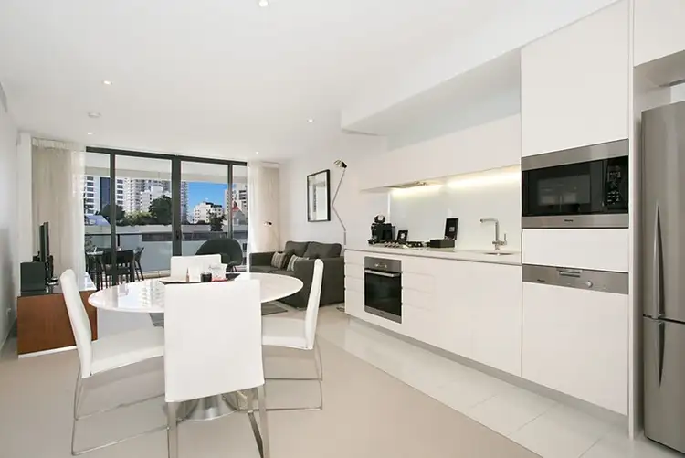 Fourth view of Homely unit listing, 20504 'The Oracle' 4 Charles Avenue, Broadbeach QLD 4218