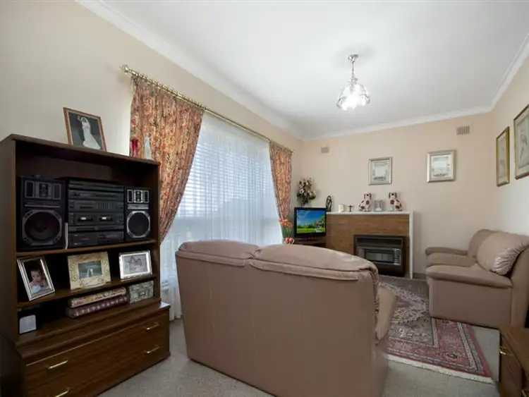 Fifth view of Homely house listing, 8 O'Loughlin Road, Valley View SA 5093