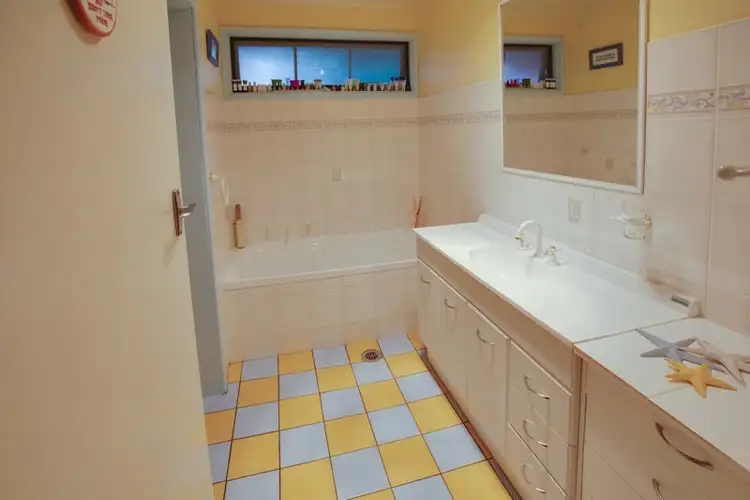 Seventh view of Homely house listing, 346 Cheyenne Drive, Lavington NSW 2641