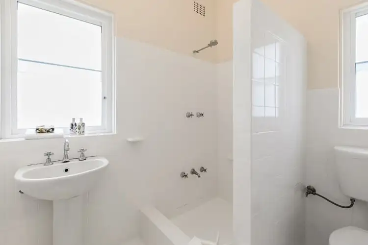 Fourth view of Homely apartment listing, 3/10 Griffin Street, Manly NSW 2095