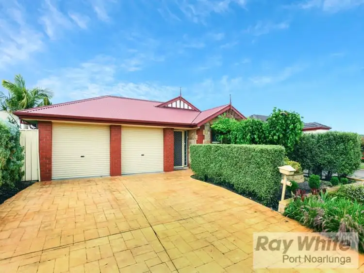 32 Sovereign Drive, Woodcroft SA 5162