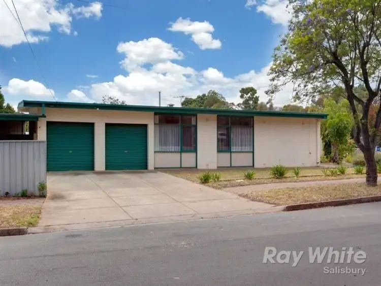 14 Bolton Road, Para Hills SA 5096