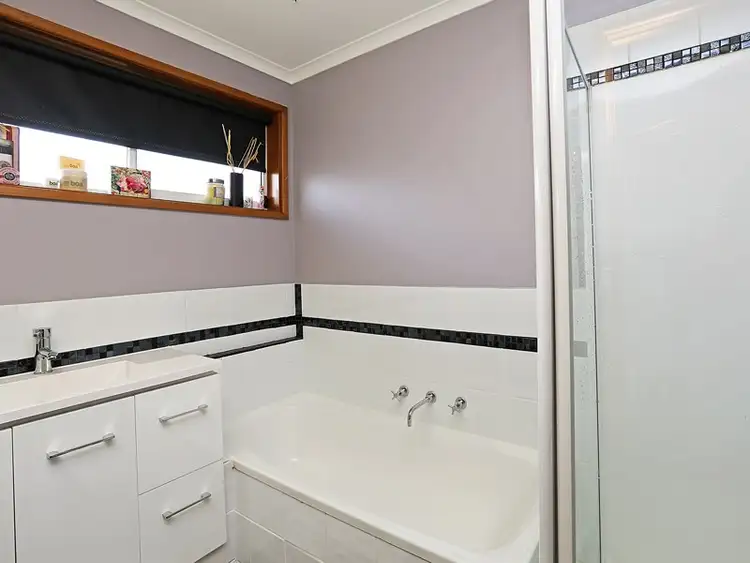 Sixth view of Homely unit listing, 4/169-171 Barrabool Road, Highton VIC 3216