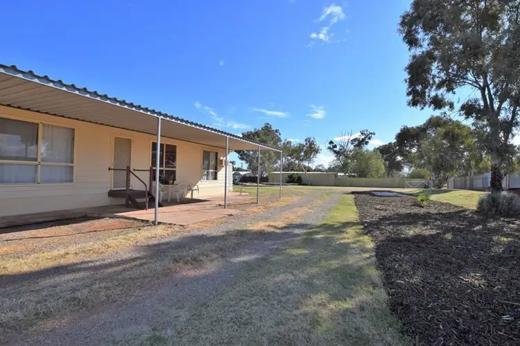22 Finlay Street, Stirling North SA 5710