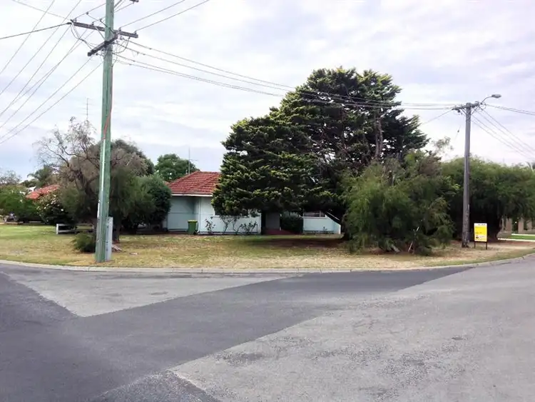 2 Halsey Street, South Bunbury WA 6230