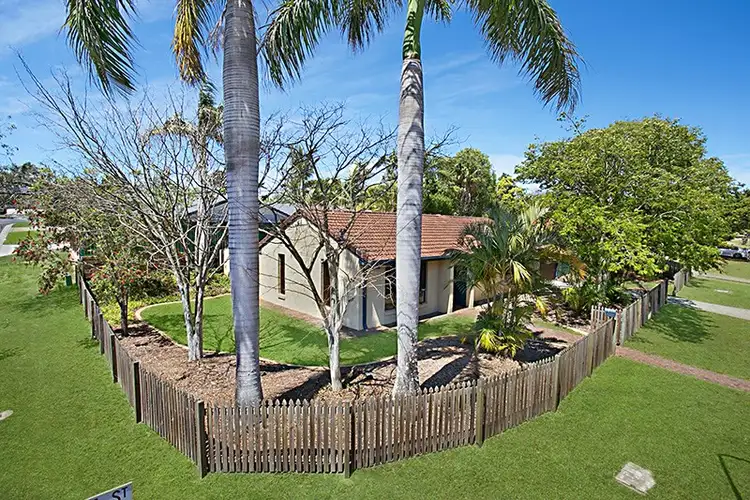 6 Tilia Street, Middle Park QLD 4074