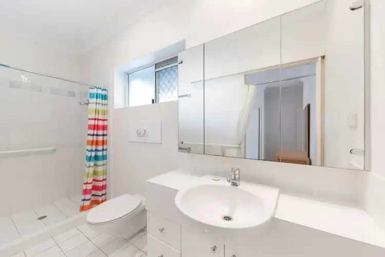 Seventh view of Homely apartment listing, 1/38 Riverview Terrace, Hamilton QLD 4007