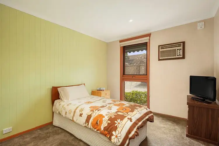 Sixth view of Homely house listing, 2/15 Wetherby Road, Doncaster VIC 3108