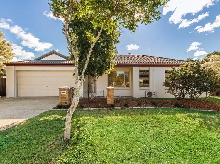 Second view of Homely house listing, 15 Fairbank Court, Merrimac QLD 4226