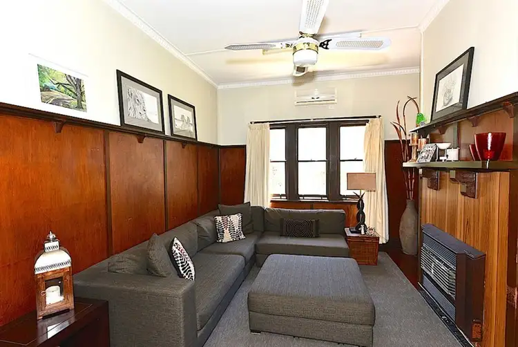 Third view of Homely house listing, 33 Lonsdale Street, Hamilton VIC 3300