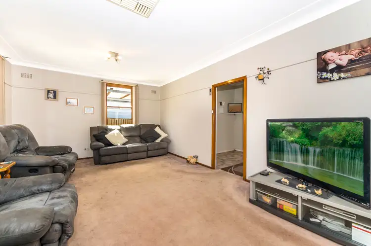 Fifth view of Homely house listing, 31 Munro Road, Queanbeyan NSW 2620