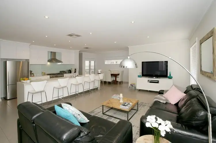Second view of Homely house listing, 35 Kansas Drive, Wagga Wagga NSW 2650