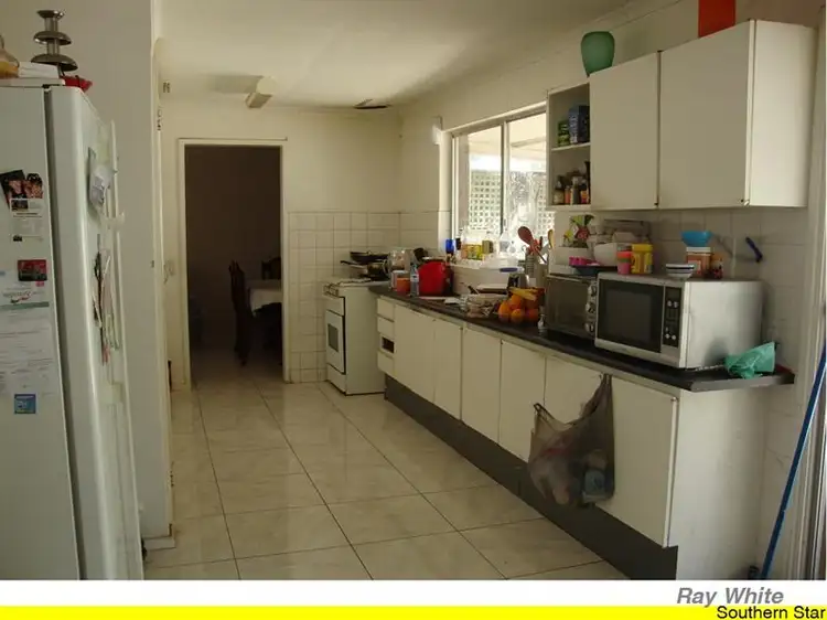 Fifth view of Homely house listing, 5 Slee Avenue, Kelmscott WA 6111