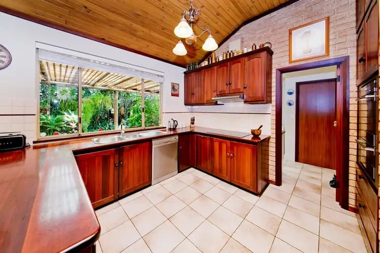 Seventh view of Homely house listing, 1 Morse Place, Morley WA 6062
