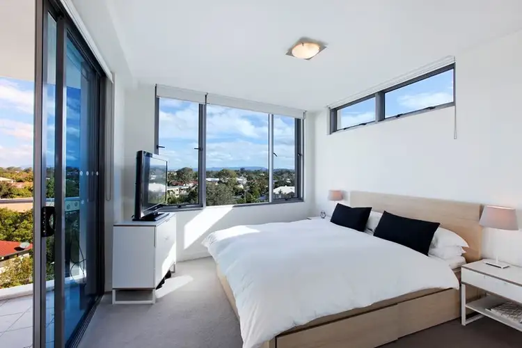 1501/438 Marine Parade, Biggera Waters QLD 4216