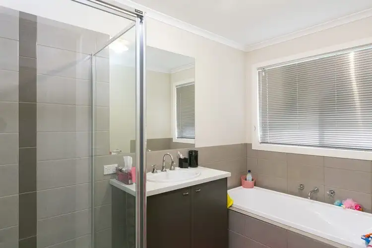 Fifth view of Homely house listing, 1 Lily Place, Kangaroo Flat VIC 3555