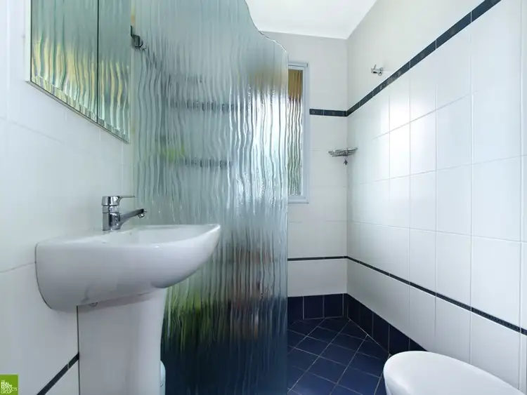 Sixth view of Homely house listing, 4 Kotara Crescent, Unanderra NSW 2526