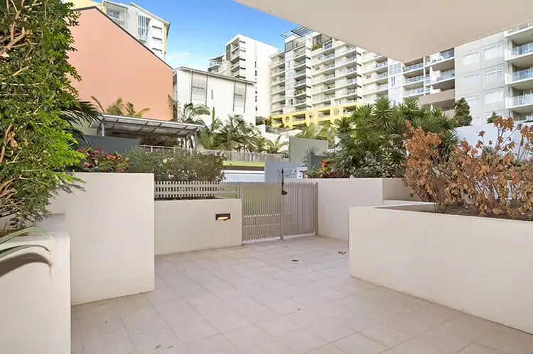 Second view of Homely unit listing, 202/51 Hope Street, Spring Hill QLD 4000
