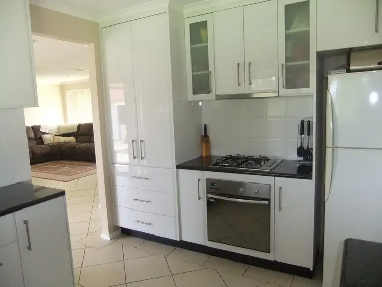 Seventh view of Homely house listing, 9 Wellingham Place, Temora NSW 2666