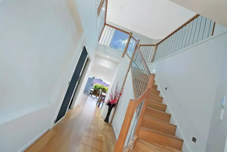 Third view of Homely house listing, 5 Yeates Close, Carindale QLD 4152