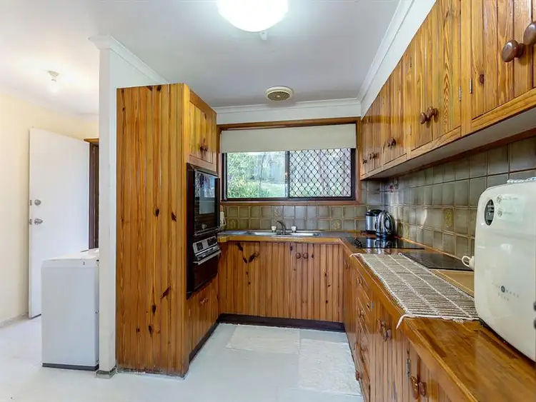 Sixth view of Homely house listing, 5 Willamulka Avenue, Ashmore QLD 4214