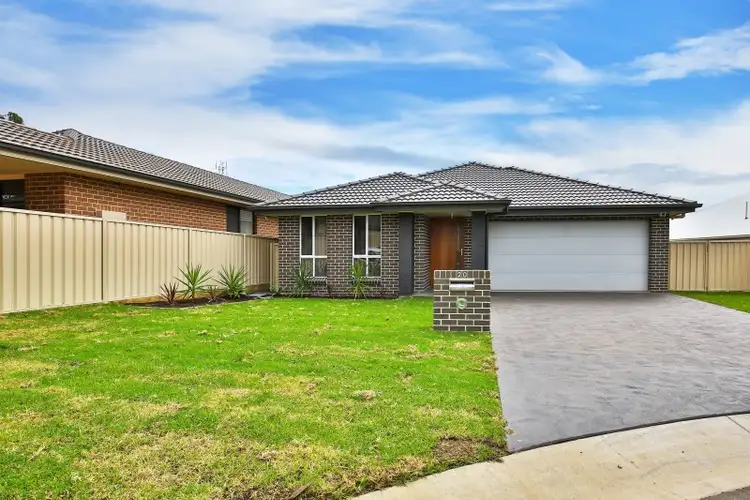 20 Alpina Place, Worrigee NSW 2540