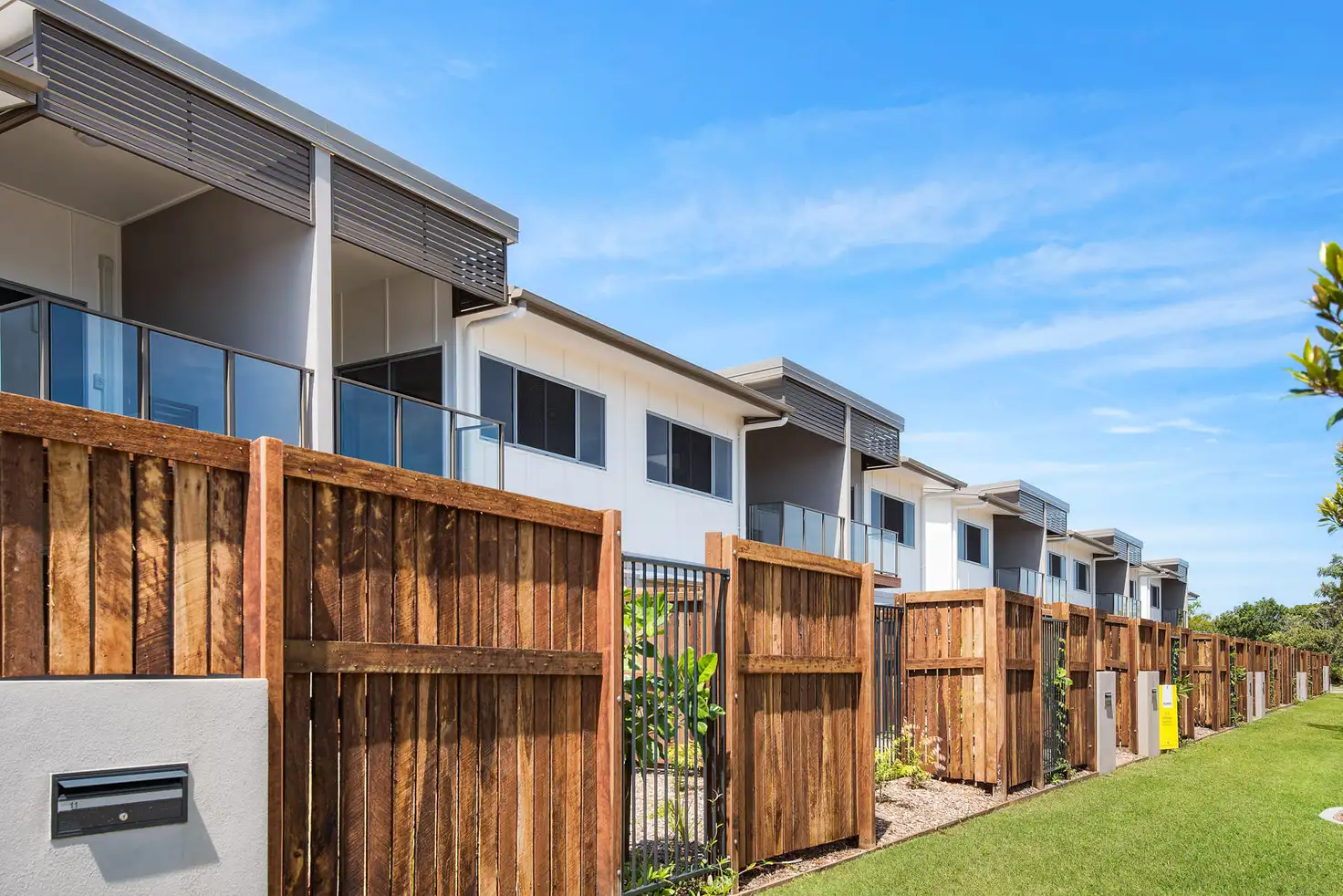 Main view of Homely townhouse listing, 9/3 Feather Court, Birtinya QLD 4575