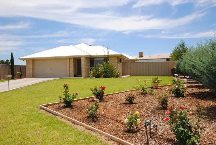 32 Zirilli Avenue, Griffith NSW 2680