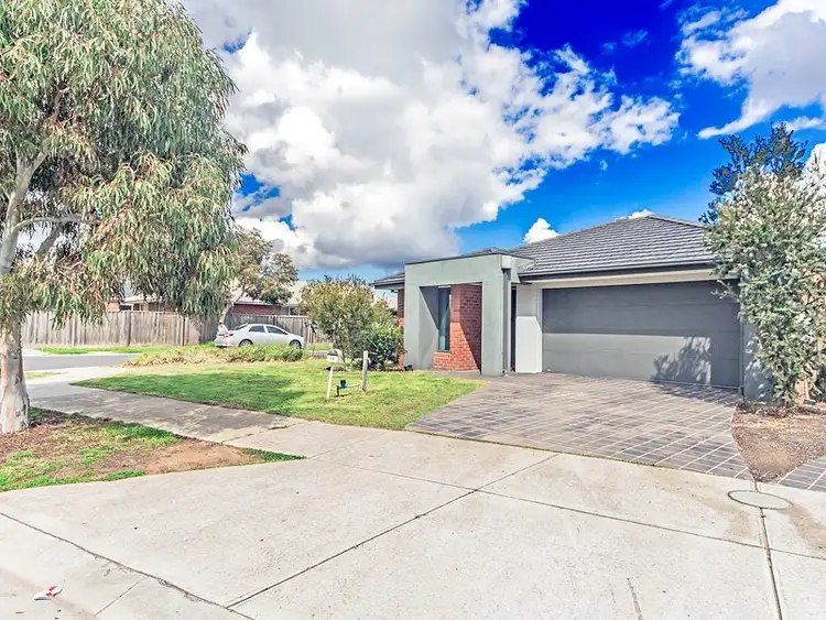Second view of Homely house listing, 16 Alice Way, Tarneit VIC 3029