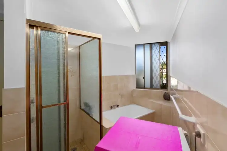 Sixth view of Homely unit listing, 5/8 Paradise Parade, Paradise Point QLD 4216