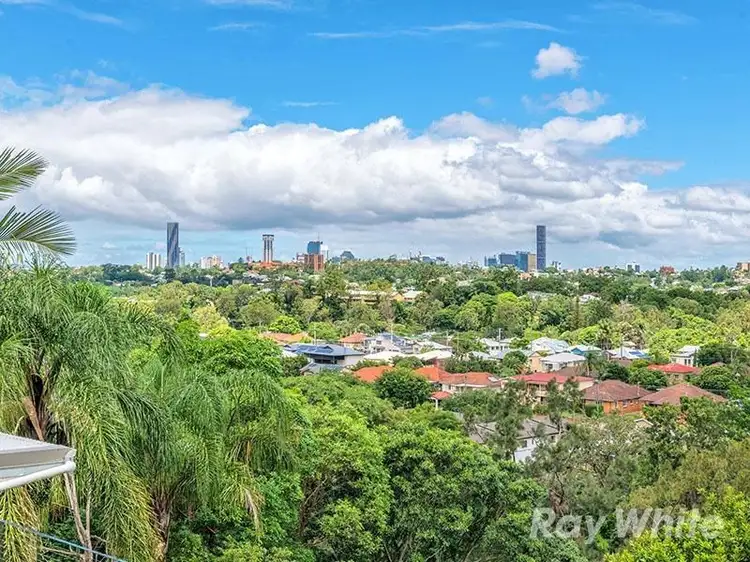 84 Willmington Street, Newmarket QLD 4051