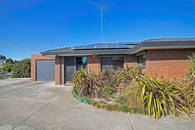 Second view of Homely house listing, 1/302 Wilsons Road, St Albans Park VIC 3219