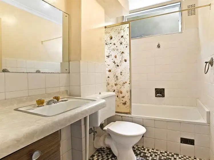 Fifth view of Homely apartment listing, 3/13 Westminster Avenue, Dee Why NSW 2099