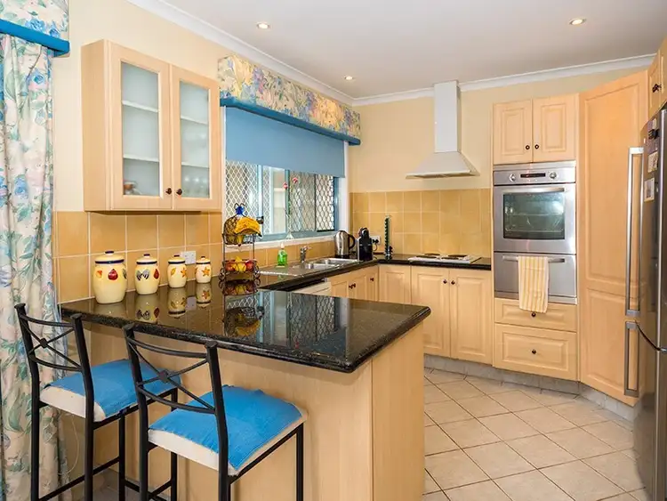 Seventh view of Homely house listing, 5 The Lido, Isle Of Capri QLD 4217