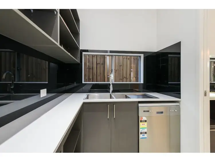 Seventh view of Homely house listing, 122 Ridgeview Street, Carindale QLD 4152