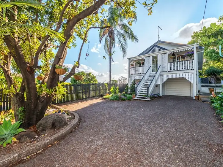 11 Caswell Street, East Brisbane QLD 4169