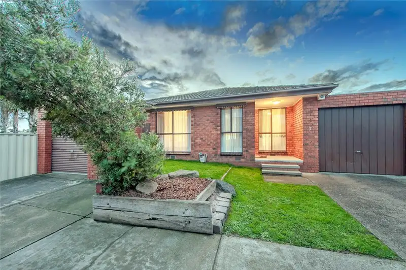 Main view of Homely unit listing, 3/12 Hobbs Crescent, Reservoir VIC 3073